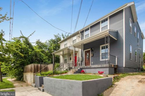 4614 Hayes St, Washington DC  20019-3611 exterior