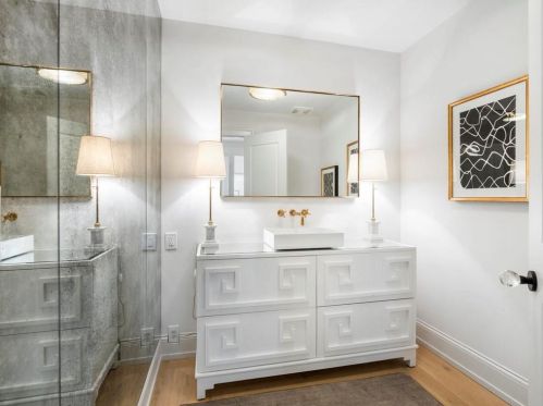 2312 Montview Dr, Atlanta GA 30305-4071 exterior