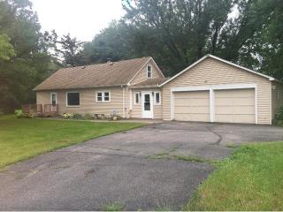 2480 200th St, Farmington, MN 55024-1673