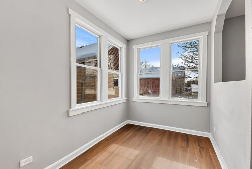 8444 Buffalo Ave, Chicago IL  60617-2609 exterior