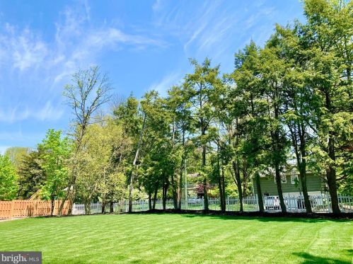 184 Mansgrove Rd, Princeton NJ exterior