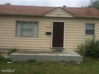 2024 Centennial St, Indianapolis IN  46222-4816 exterior