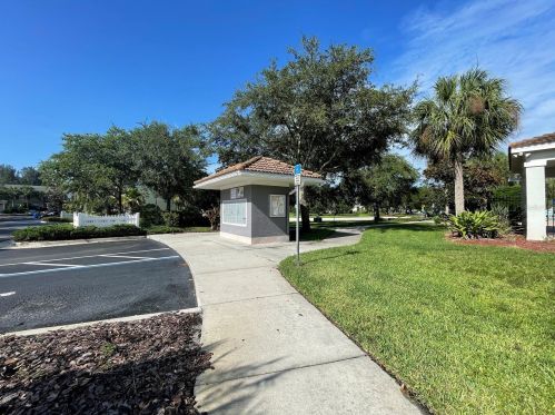 12432 Country White Cir, Tampa FL  33635-6281 exterior