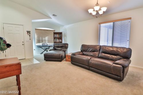 7292 Alderberry St, Tucson, AZ 85756-6100