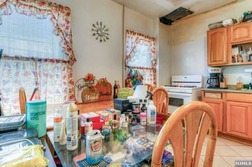 117 6 St, Paterson NJ 07508-2121 exterior