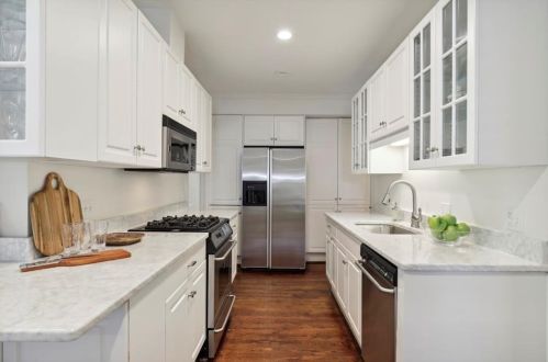 332 Golfview Rd, Atlanta GA 30309-1214 exterior