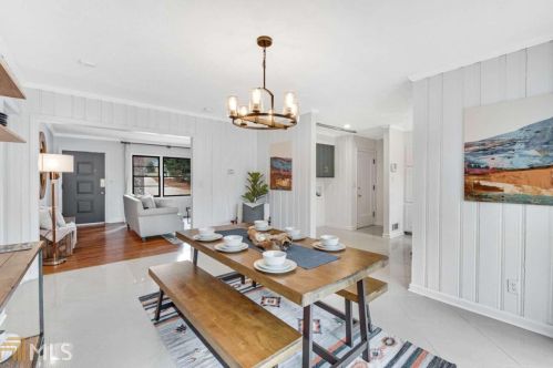 1474 Lavista Rd, Atlanta GA 30324-3848 exterior