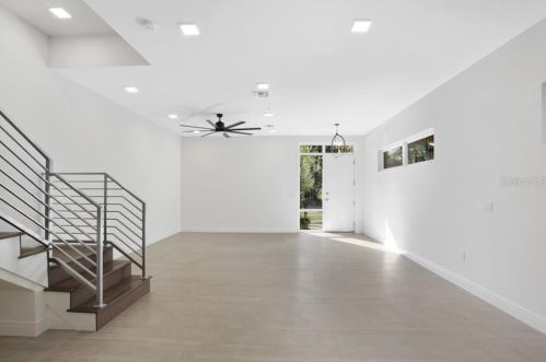 617 Pine St, Orlando FL  32801-2852 exterior