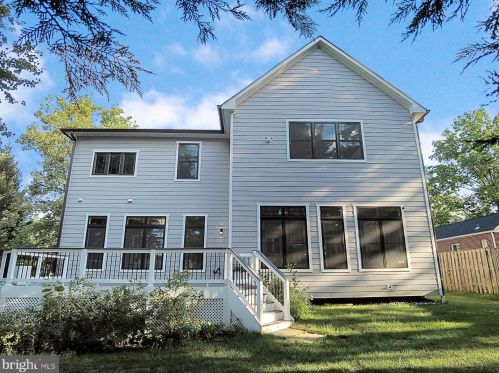 1864 Kirby Rd, Mc Lean VA 22101-5326 exterior