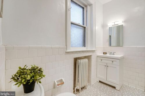 2712 27 St, Washington DC 20007-3103 exterior