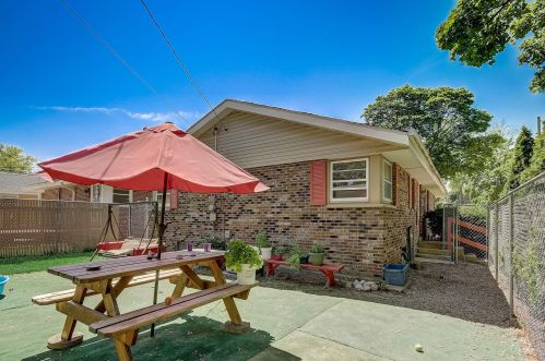 4076 83, Milwaukee WI 53222-1804 exterior