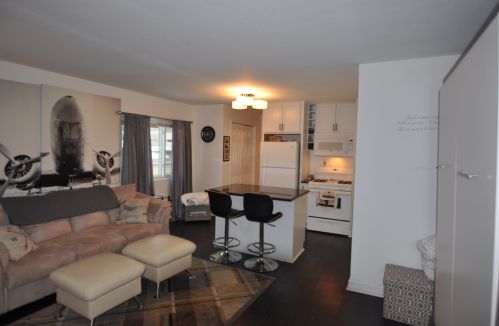 5430 Massasoit Ave, Chicago, IL 60638-2854