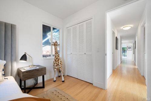 71 Tamalpais Ave, Mill Valley CA 94941-1078 exterior