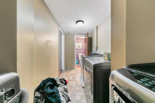 3447 Chippewa St, Saint Louis MO 63118-3525 exterior