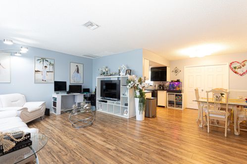 1248 Ladner St, Fort Pierce FL  34983-2571 exterior