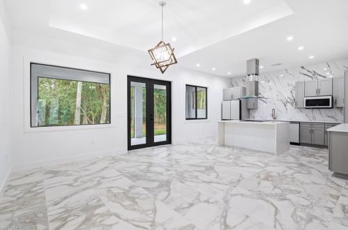 3421 16 Ave, Naples FL 34117-2244 exterior