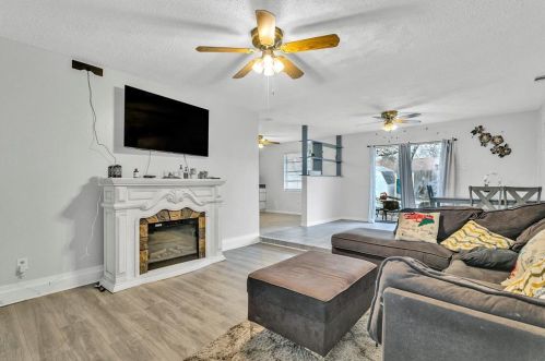 4013 Rainier St, Irving TX 75062-7208 exterior