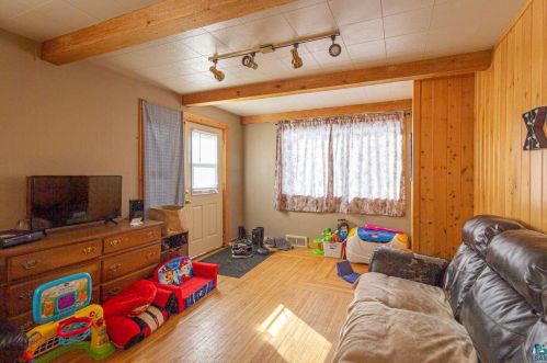 30 Conan St, Ely MN 55731-1235 exterior