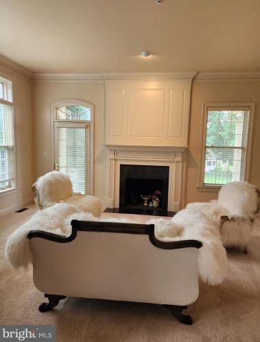 1363 Harpers Ln, Huntingdon Valley PA  19006-8441 exterior