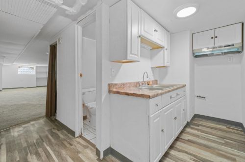 2312 Moody Ave, Chicago IL 60638-3545 exterior