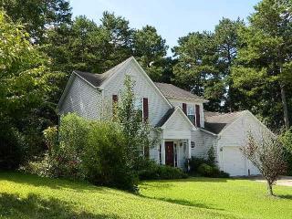 9644 Nettle Dr, Charlotte, NC 28216-1759