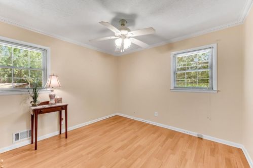 5910 Charles Ln, Austell GA 30106-3127 exterior