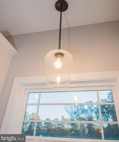 10676 Stewart Nck Rd, Princess Anne MD 21853-2816 exterior