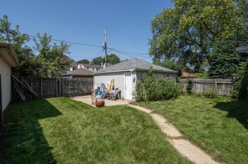 3427 53, Milwaukee WI 53216-3257 exterior