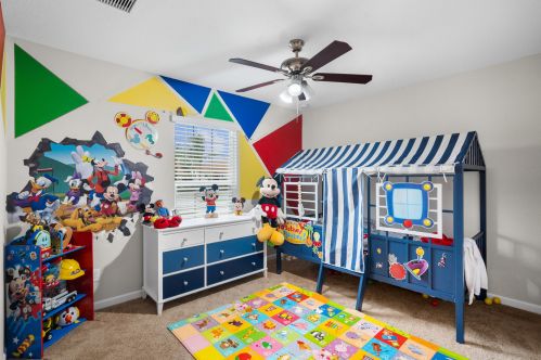 1926 Del Rio Blvd, Fort Pierce FL exterior