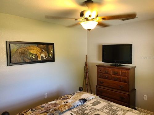 12504 Twin Br Acres Rd, Tampa FL 33626-4423 exterior