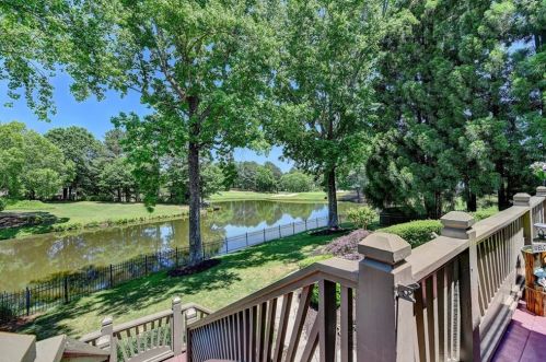 7590 Wentworth Dr, Duluth GA 30097-1607 exterior