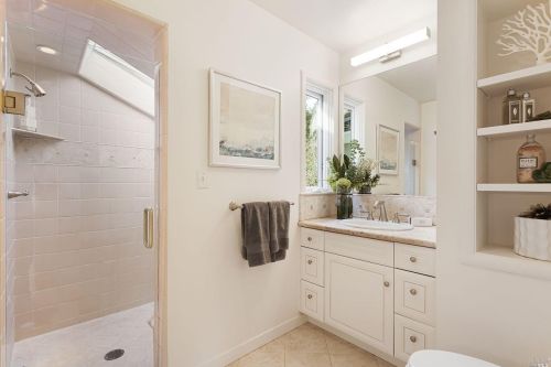 271 Buena Vis Ave, Mill Valley CA 94941-1261 exterior