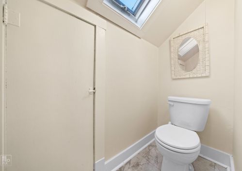 5731 Rockwell St, Chicago IL 60659-4915 exterior