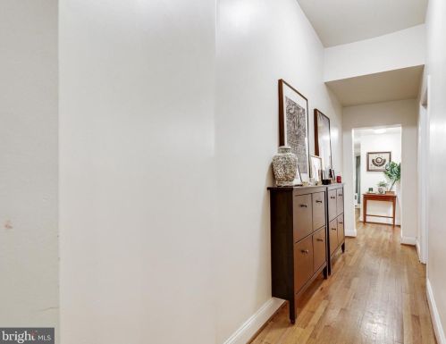 805 T St, Washington DC 20001-3127 exterior