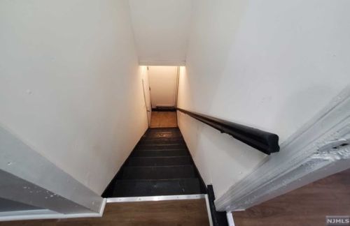 16 Amity St, Paterson NJ 07522-1811 exterior