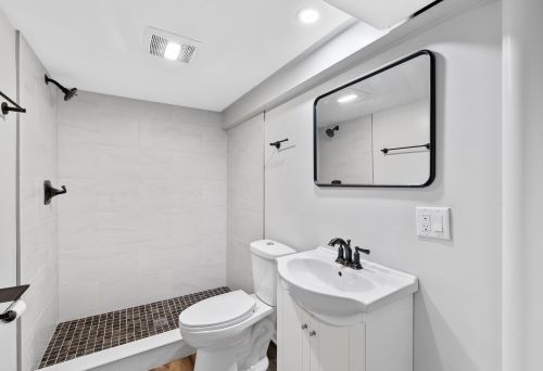 4102 Colgate Cir, Milwaukee WI  53222-1736 exterior