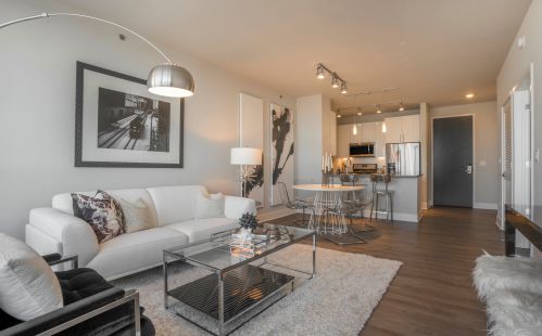 801 Financial Pl, Chicago, IL 60605