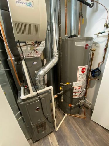 1826 Indiana Ave, Chicago IL  60616-2433 exterior