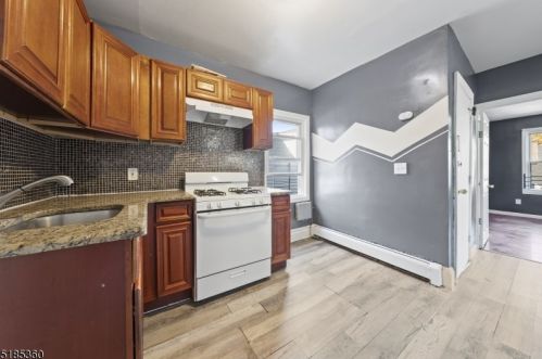 787 13th St, Newark NJ  07108-1313 exterior