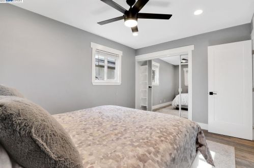 1220 Sherlock Way, Concord CA 94521-3443 exterior