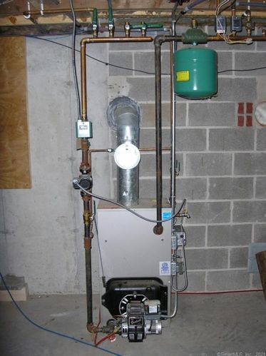 164 Cedar Lk Rd, Deep River CT 06417-1527 exterior