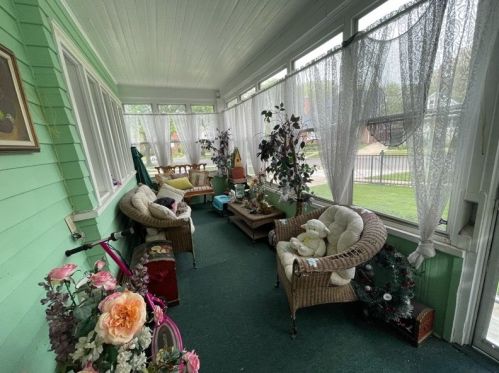 10934 Esmond St, Chicago, IL 60643-3430