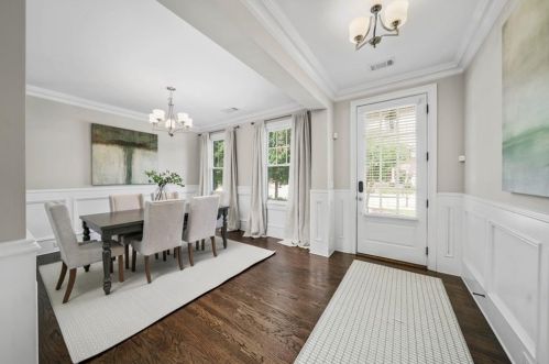 3496 Brookleigh Ln, Atlanta GA  30319-2218 exterior