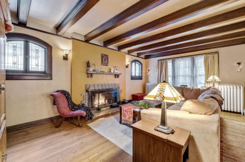 1237 Layton Blvd, Milwaukee, WI 53215-1652