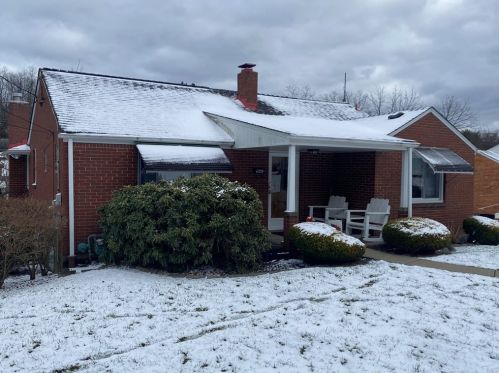 1109 Aurora Dr, Pittsburgh, PA 15236-3604