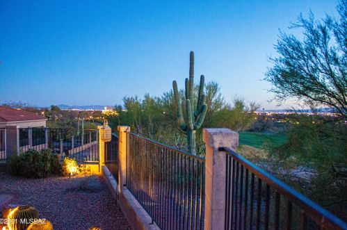 5999 Placita Pajaro, Tucson AZ  85718-3466 exterior