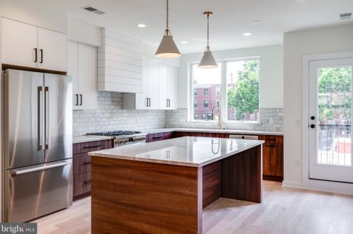 963 Marshall St, Philadelphia, PA 19123-1306