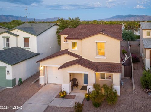 2183 Mcconnell Dr, Tucson AZ  85710-8091 exterior