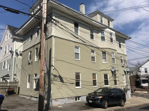 64 Academy Ave, Providence, RI 02908-5329