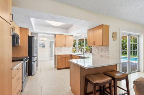 960 20 St, Boca Raton FL 33486-6832 exterior